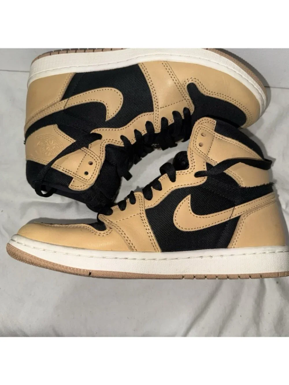 Nike Jordan 1 Retro High OG Heirloom (555088-202) Men's Size 7